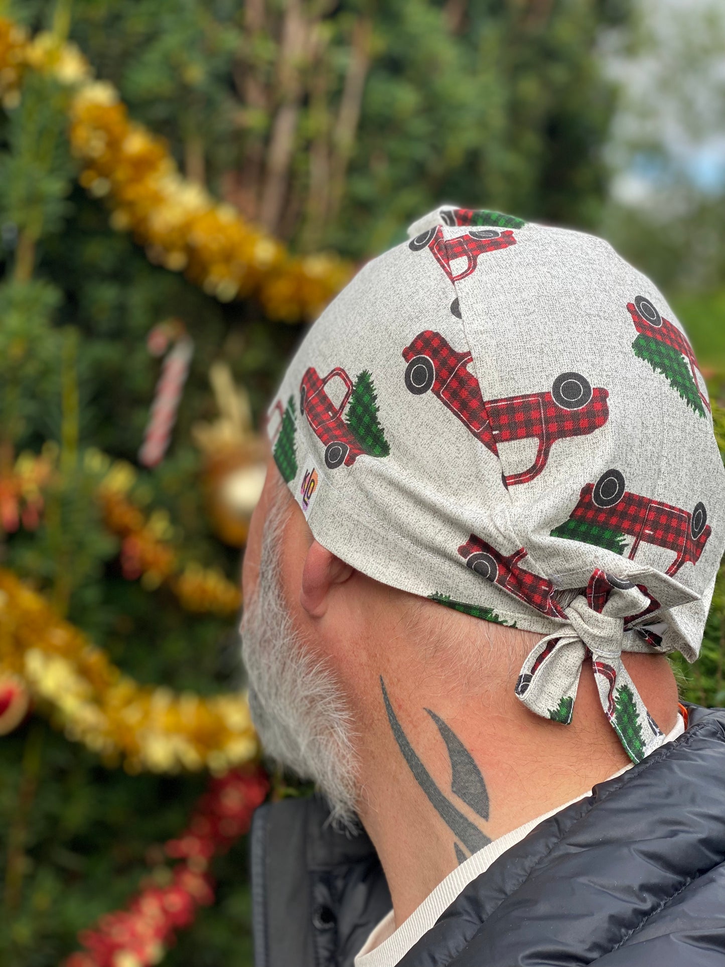 Calot de bloc opératoire en tissu - Bûcheron de noël