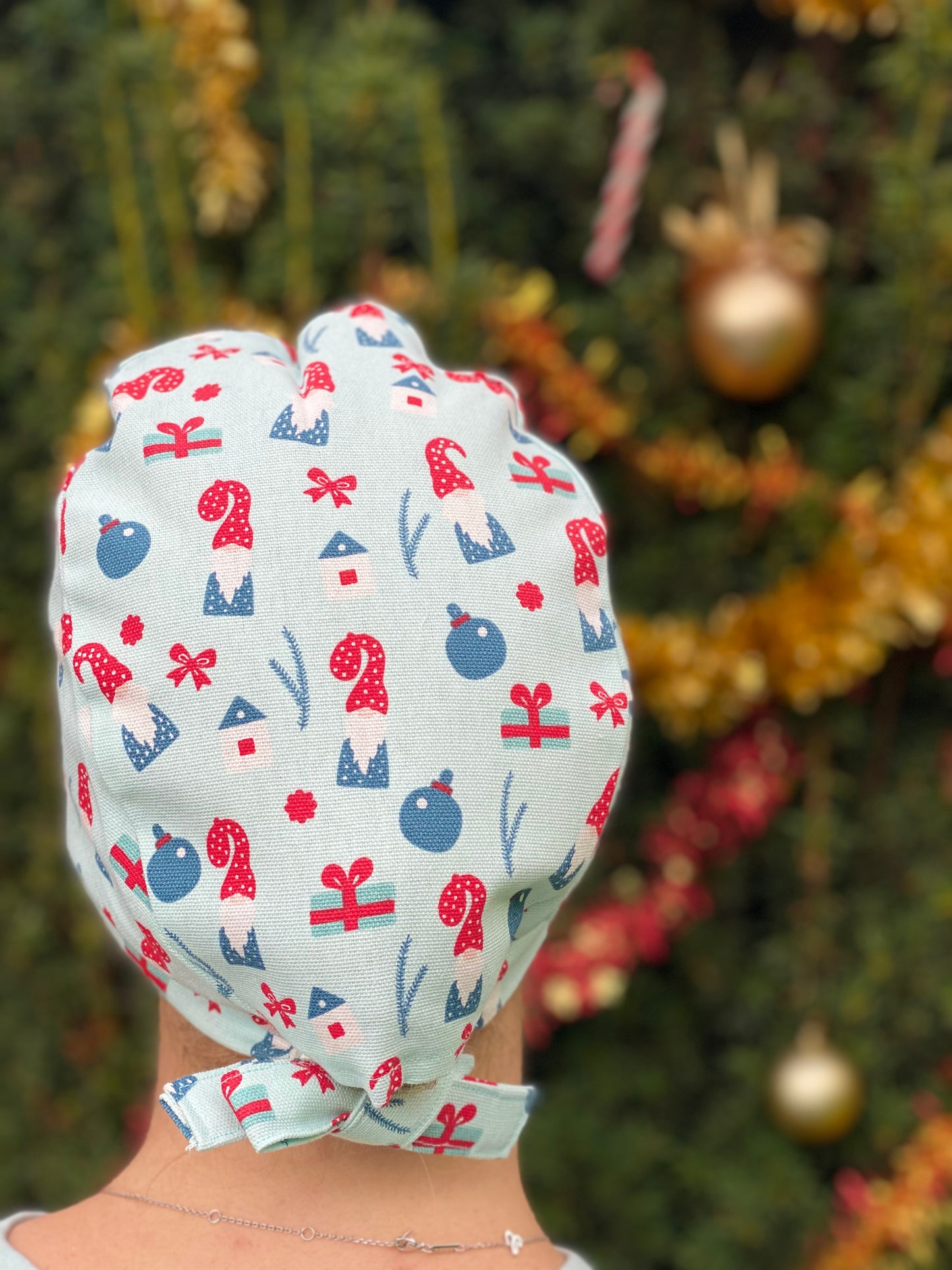 Calot de bloc opératoire en tissu - Gnomes de noël