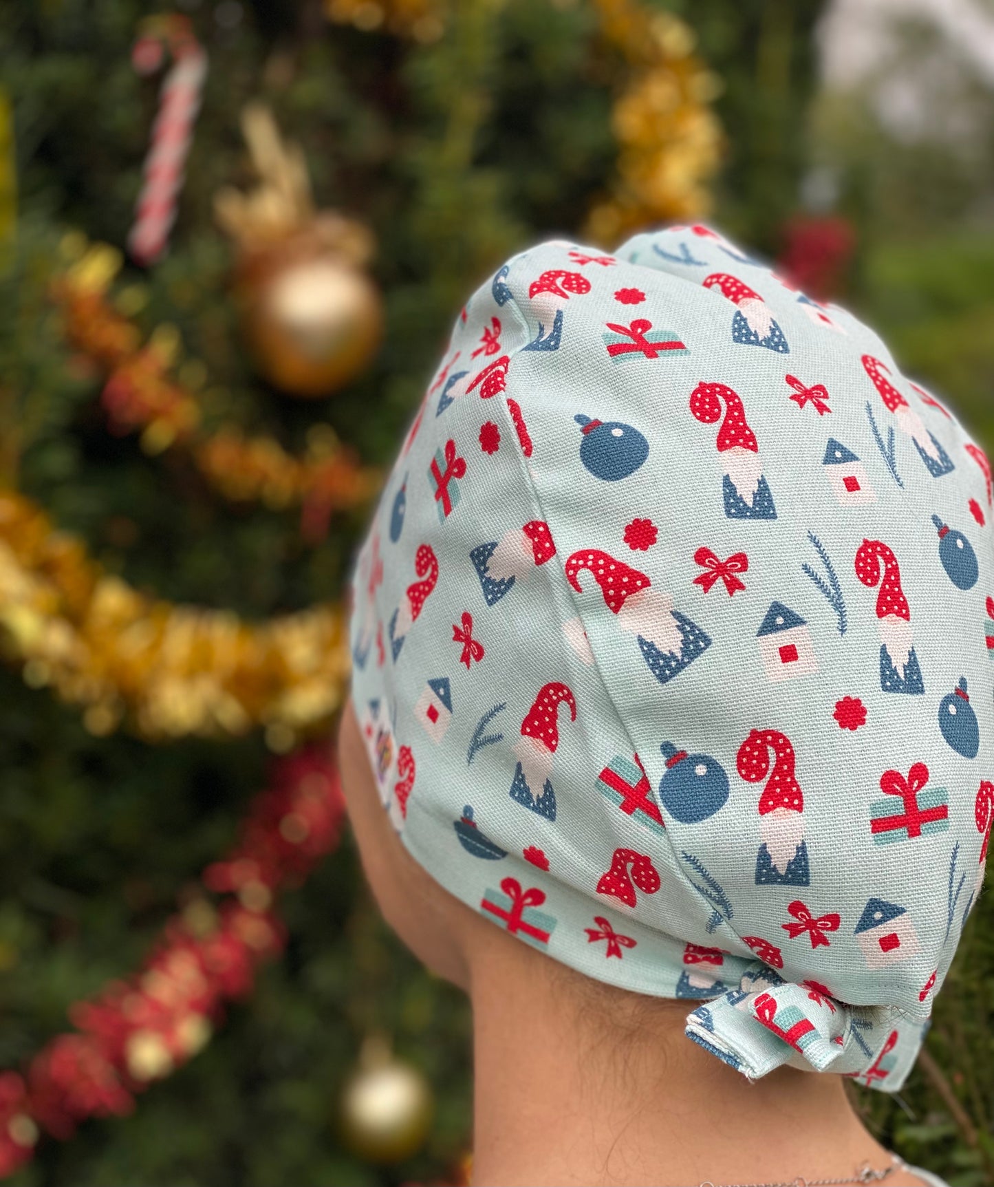 Calot de bloc opératoire en tissu - Gnomes de noël